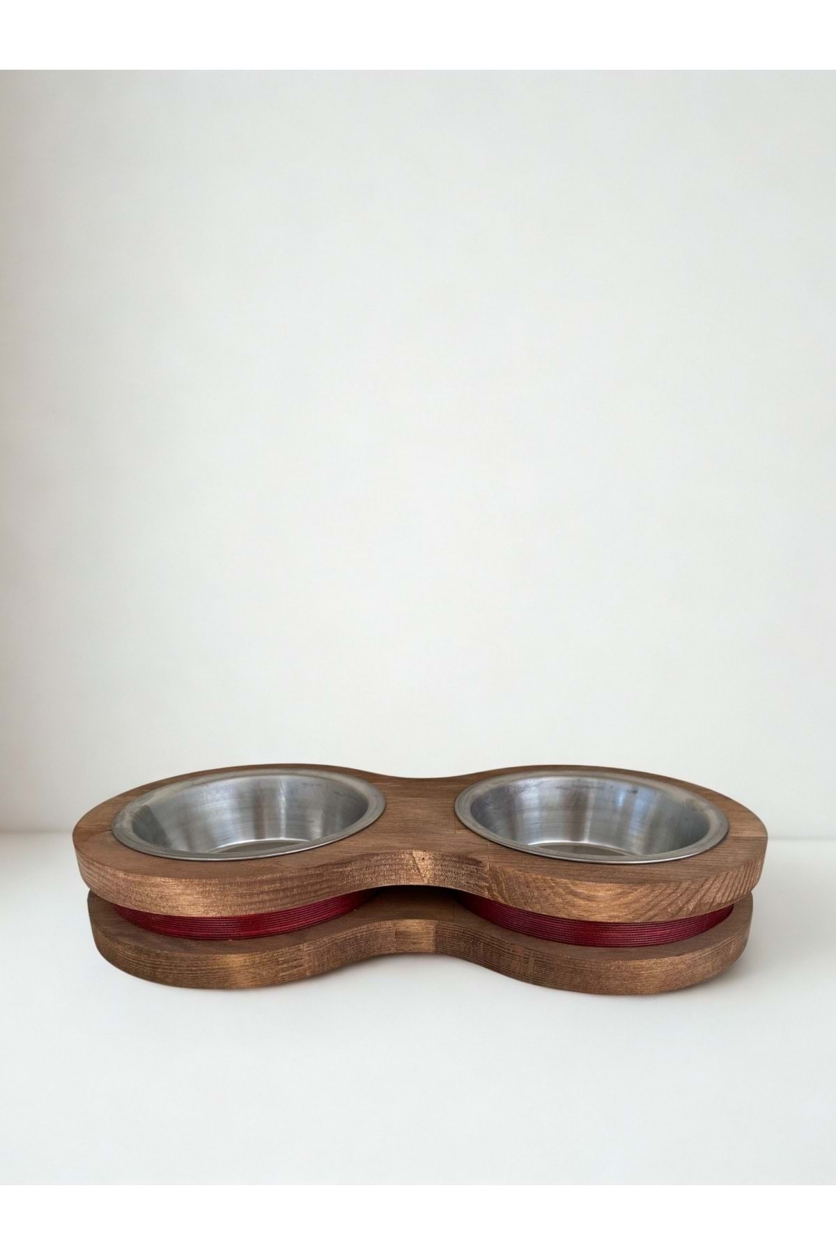 Doğal Ahşap Mama Veya Su Kabı İkili Koyu Bordo Şeritli